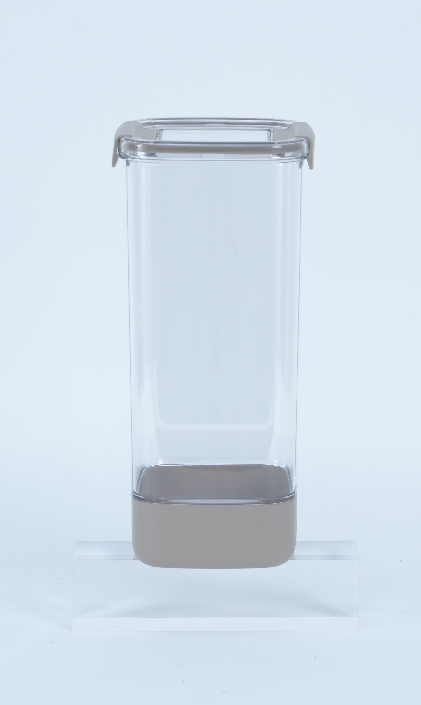 TAUPE 113.5 OZ SQUARE PLASTIC FOOD STORAGE CONTAINER
