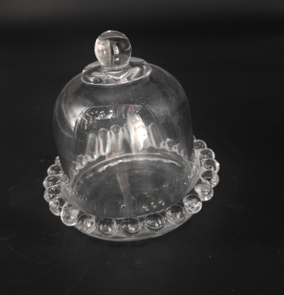 BEADED KNOB INDIVIDUAL GLASS BUTTER DISH